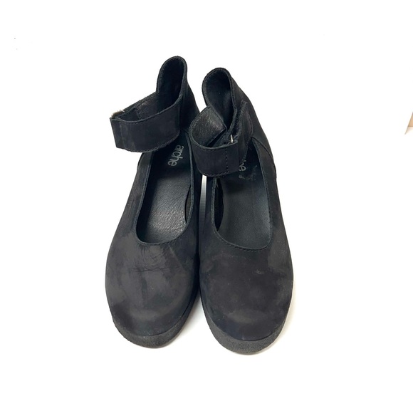 $340 ARCHE France US 8/EU 39 Black Suede Nubuck Mary Jane’s Pumps Shoes - Picture 4 of 13